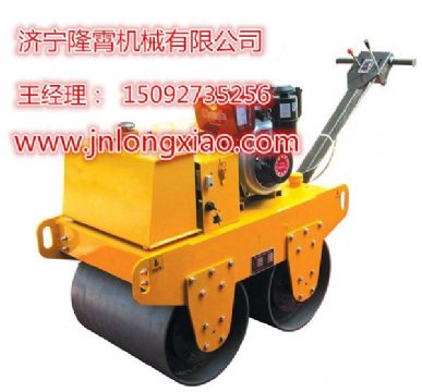 點(diǎn)擊查看詳細(xì)信息<br>標(biāo)題：手扶雙輪壓路機(jī) 閱讀次數(shù)：3976